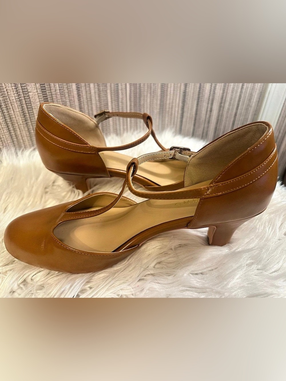 Moommo Women’s 7.5 Cognac T-Strap Mary Jane Block Heel Pumps